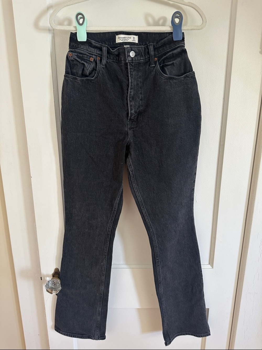 Abercrombie & Fitch The 70s Vintage Flare Ultra High Rise Jeans